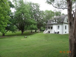Back of building on Shiloh Park