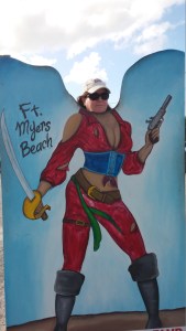 Uuuh, that is one sexy pirate