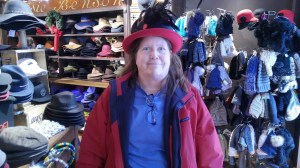 20161208-hat-shopping-at-moa